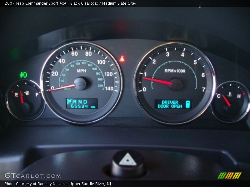 Black Clearcoat / Medium Slate Gray 2007 Jeep Commander Sport 4x4