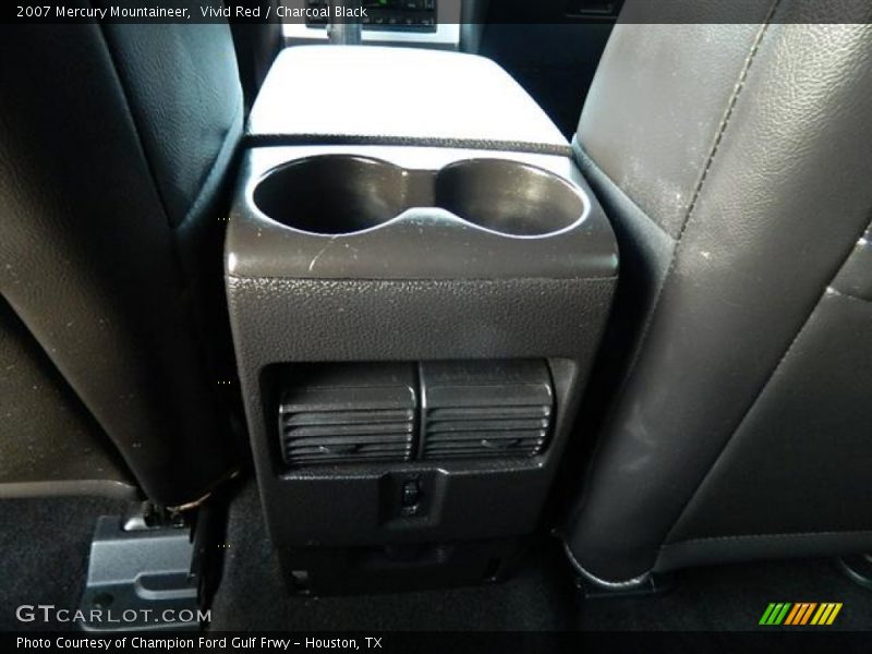 Vivid Red / Charcoal Black 2007 Mercury Mountaineer