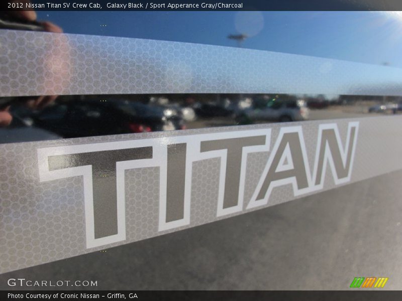 Galaxy Black / Sport Apperance Gray/Charcoal 2012 Nissan Titan SV Crew Cab