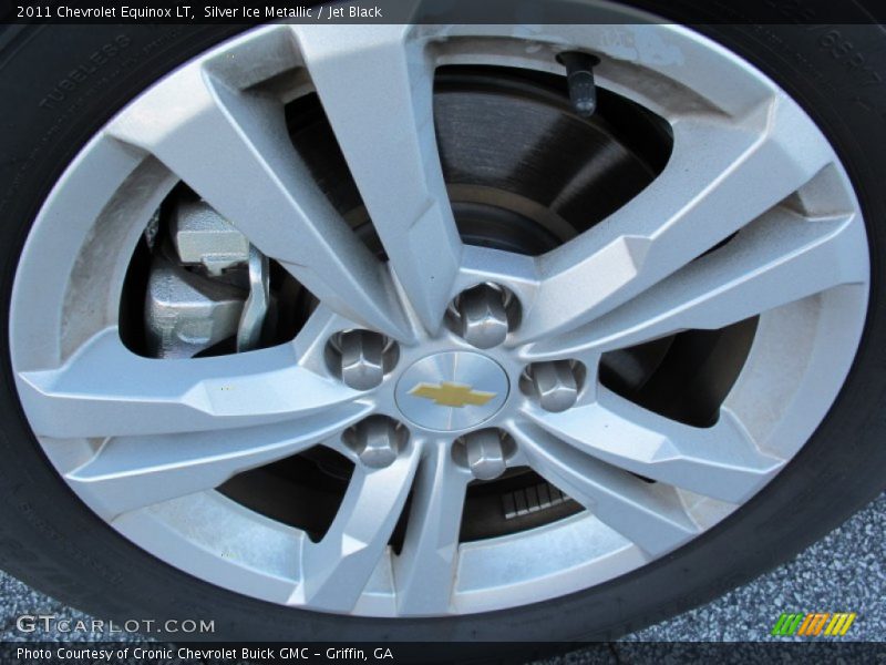 Silver Ice Metallic / Jet Black 2011 Chevrolet Equinox LT