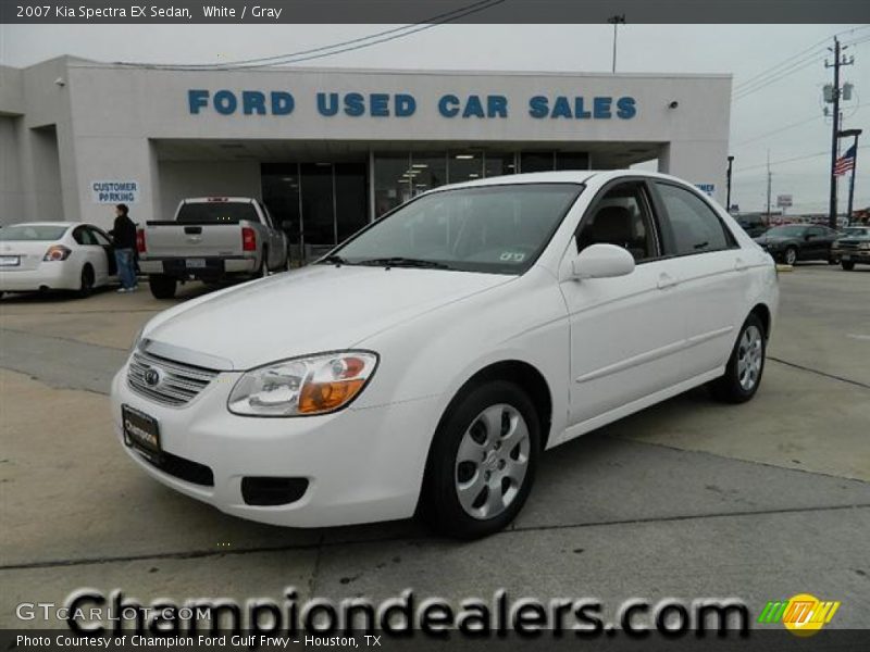 White / Gray 2007 Kia Spectra EX Sedan