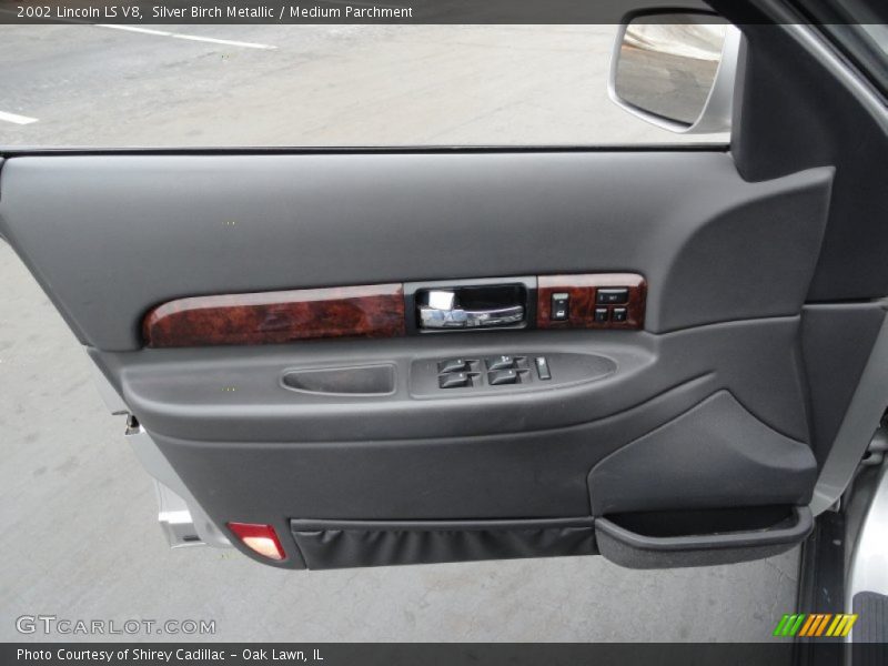 Silver Birch Metallic / Medium Parchment 2002 Lincoln LS V8