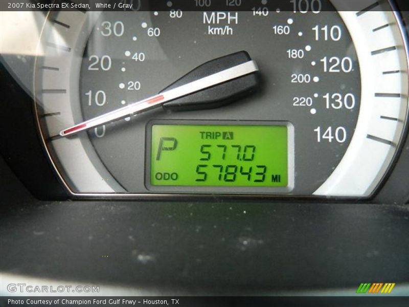 White / Gray 2007 Kia Spectra EX Sedan