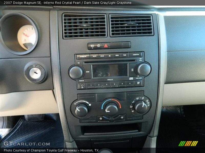 Inferno Red Crystal Pearl / Dark Slate Gray/Light Graystone 2007 Dodge Magnum SE