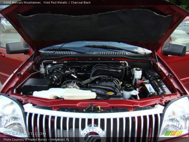 Vivid Red Metallic / Charcoal Black 2008 Mercury Mountaineer