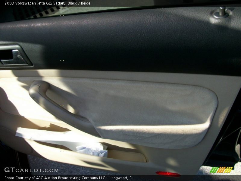 Black / Beige 2003 Volkswagen Jetta GLS Sedan