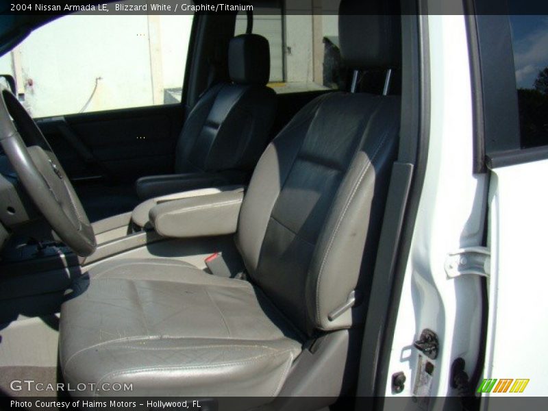 Blizzard White / Graphite/Titanium 2004 Nissan Armada LE