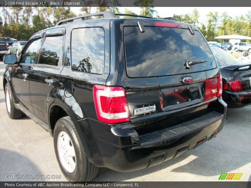 Black / Charcoal 2009 Ford Escape XLT