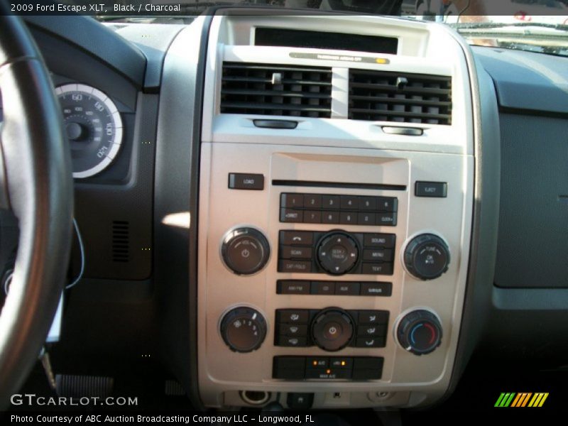Black / Charcoal 2009 Ford Escape XLT