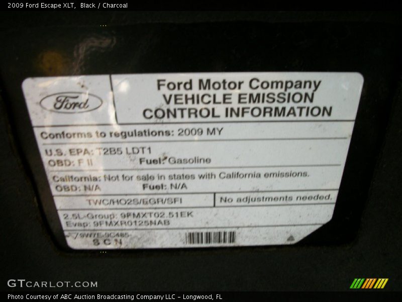 Black / Charcoal 2009 Ford Escape XLT