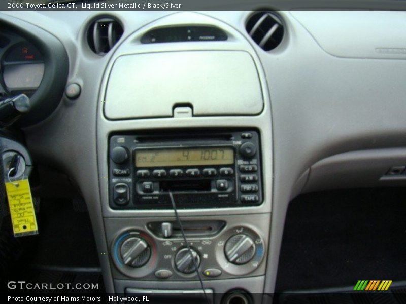 Liquid Silver Metallic / Black/Silver 2000 Toyota Celica GT
