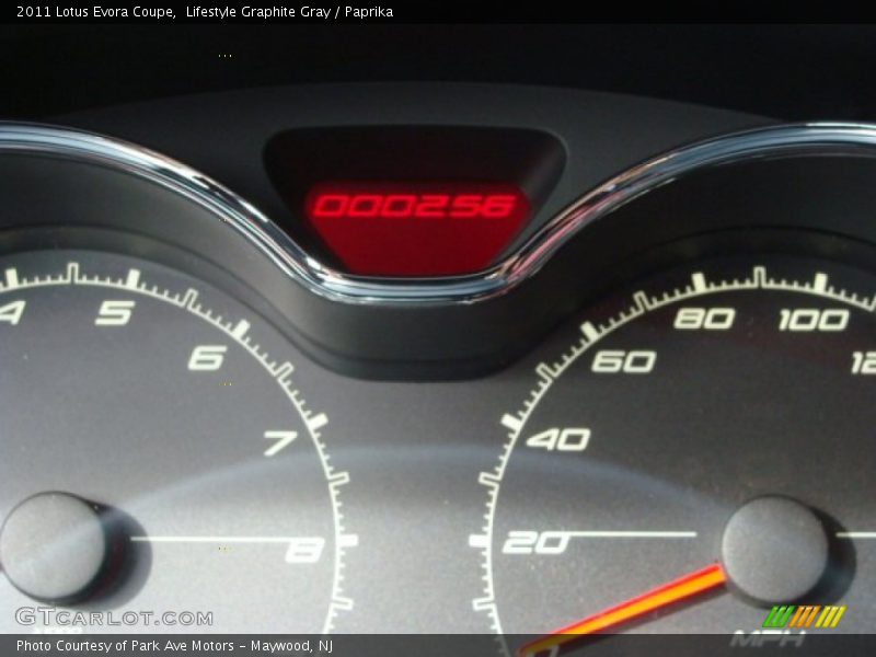 Lifestyle Graphite Gray / Paprika 2011 Lotus Evora Coupe