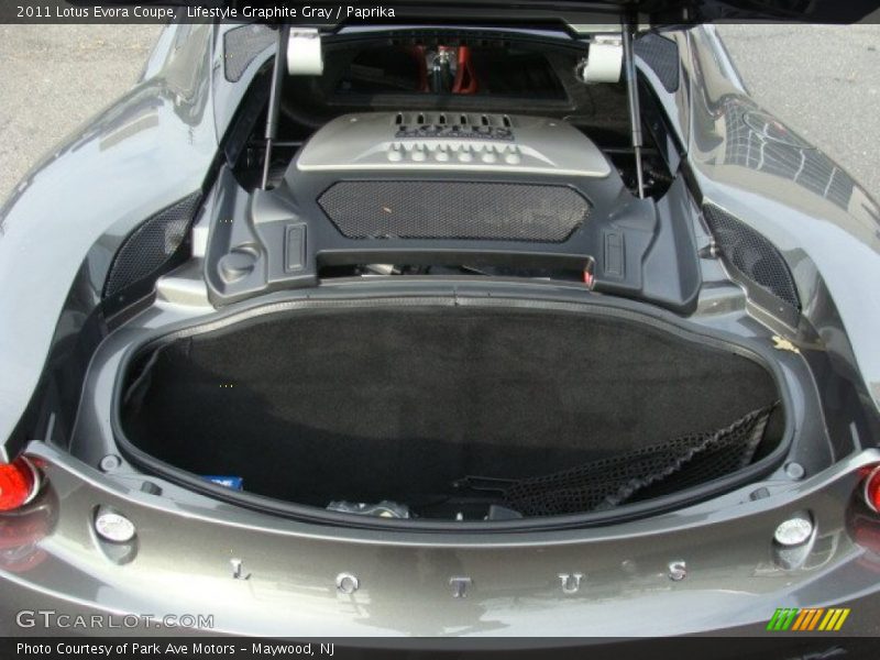 Lifestyle Graphite Gray / Paprika 2011 Lotus Evora Coupe