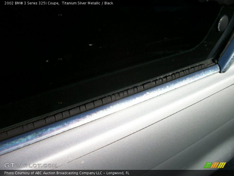 Titanium Silver Metallic / Black 2002 BMW 3 Series 325i Coupe