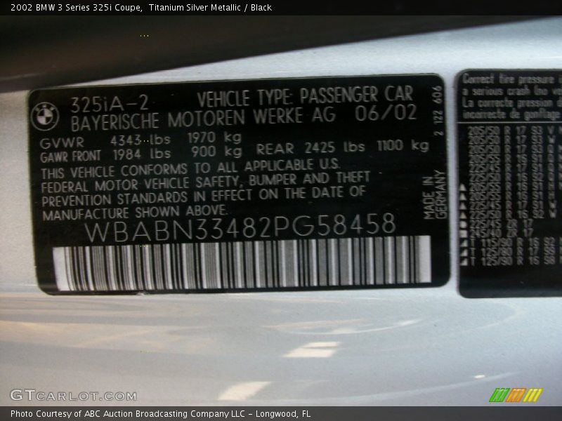 Titanium Silver Metallic / Black 2002 BMW 3 Series 325i Coupe