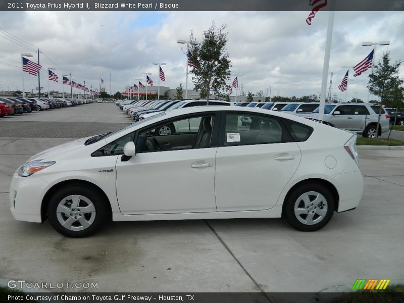 Blizzard White Pearl / Bisque 2011 Toyota Prius Hybrid II
