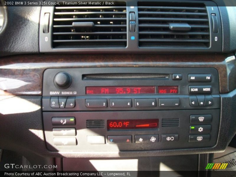 Titanium Silver Metallic / Black 2002 BMW 3 Series 325i Coupe