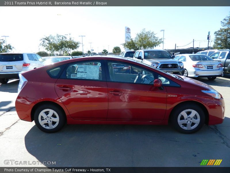 Barcelona Red Metallic / Bisque 2011 Toyota Prius Hybrid III