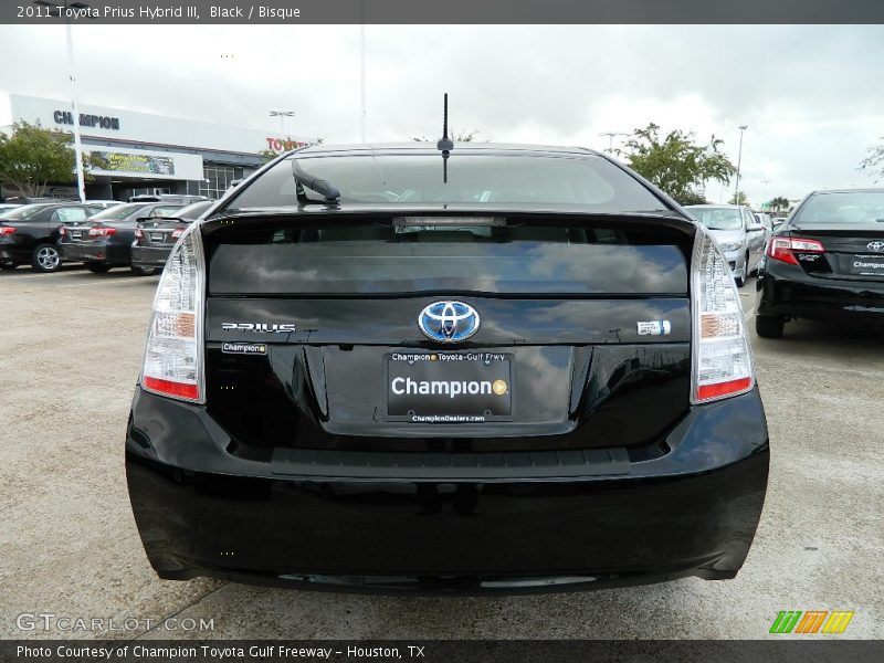 Black / Bisque 2011 Toyota Prius Hybrid III