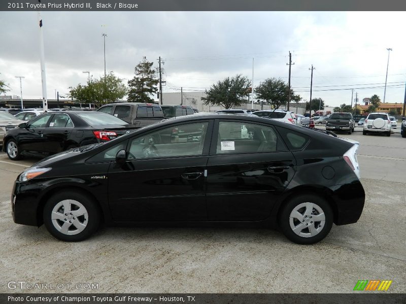 Black / Bisque 2011 Toyota Prius Hybrid III