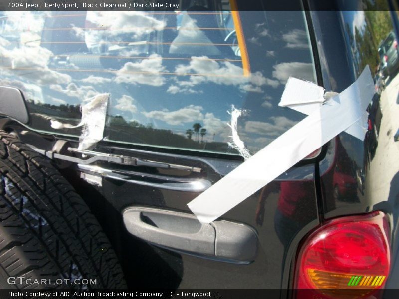 Black Clearcoat / Dark Slate Gray 2004 Jeep Liberty Sport