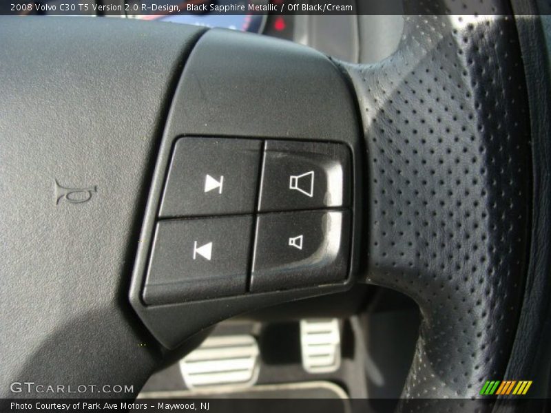 Controls of 2008 C30 T5 Version 2.0 R-Design