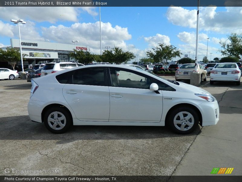 Blizzard White Pearl / Bisque 2011 Toyota Prius Hybrid II