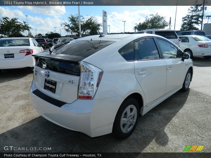 Blizzard White Pearl / Bisque 2011 Toyota Prius Hybrid II
