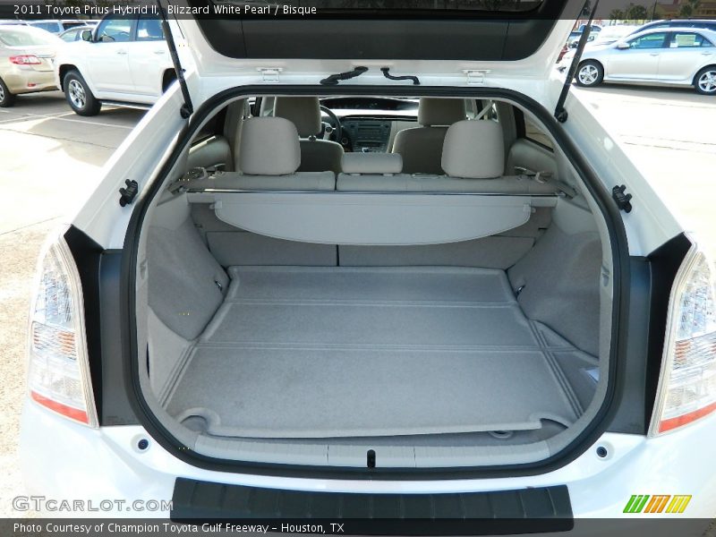 Blizzard White Pearl / Bisque 2011 Toyota Prius Hybrid II