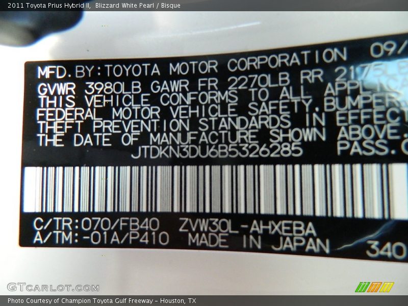 Blizzard White Pearl / Bisque 2011 Toyota Prius Hybrid II