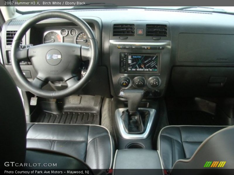 Birch White / Ebony Black 2007 Hummer H3 X