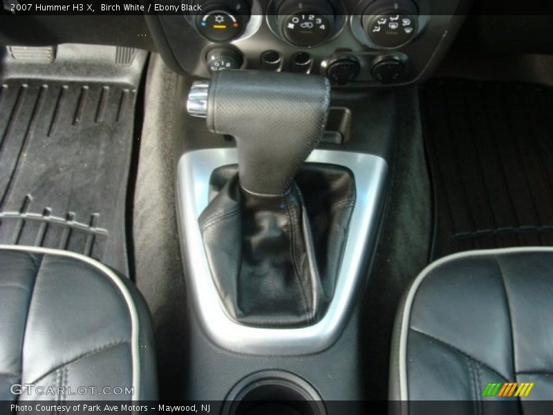 Birch White / Ebony Black 2007 Hummer H3 X