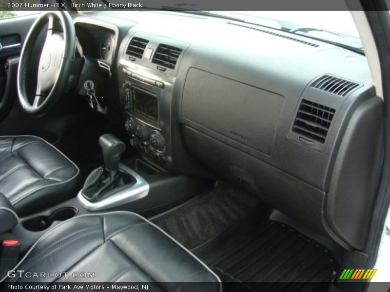 Birch White / Ebony Black 2007 Hummer H3 X