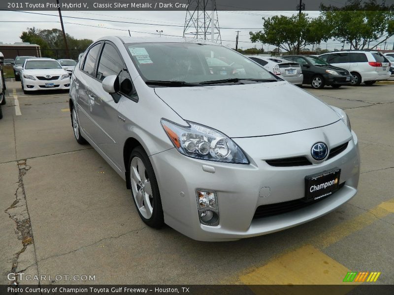 Classic Silver Metallic / Dark Gray 2011 Toyota Prius Hybrid V