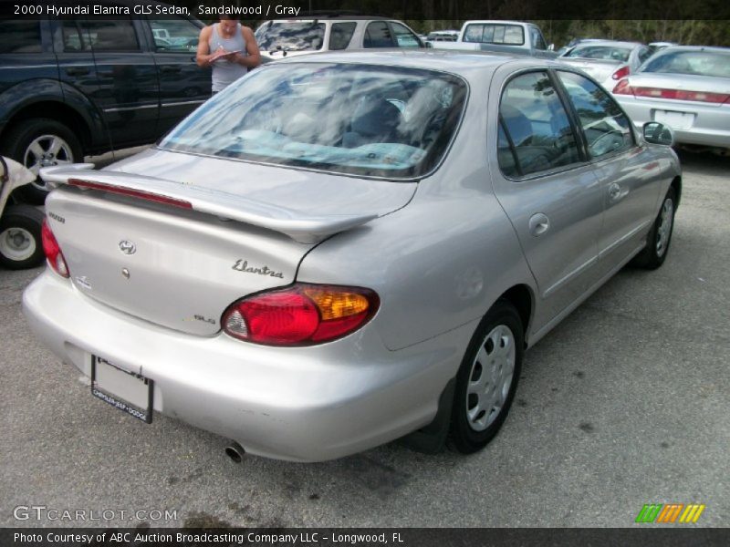 Sandalwood / Gray 2000 Hyundai Elantra GLS Sedan