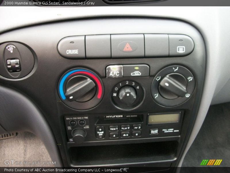 Sandalwood / Gray 2000 Hyundai Elantra GLS Sedan