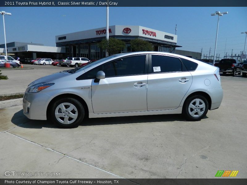Classic Silver Metallic / Dark Gray 2011 Toyota Prius Hybrid II