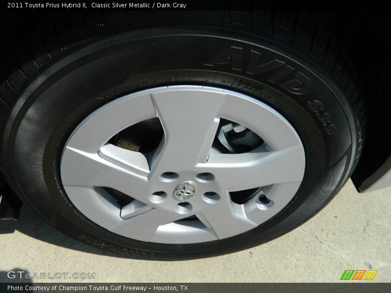 Classic Silver Metallic / Dark Gray 2011 Toyota Prius Hybrid II