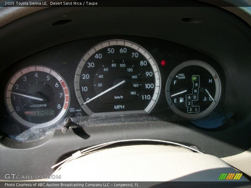 Desert Sand Mica / Taupe 2005 Toyota Sienna LE