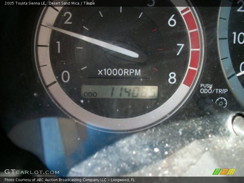 Desert Sand Mica / Taupe 2005 Toyota Sienna LE