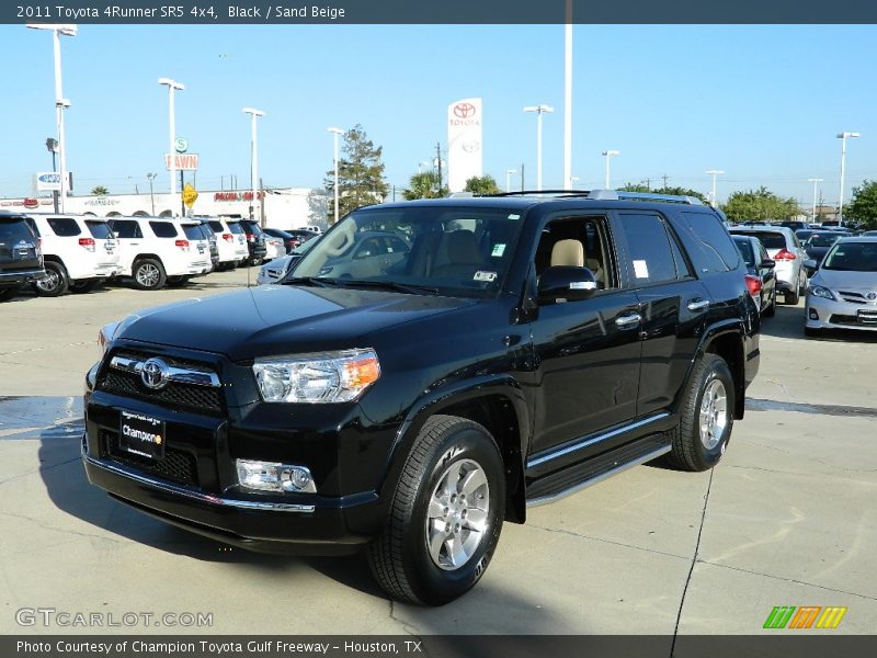 Black / Sand Beige 2011 Toyota 4Runner SR5 4x4