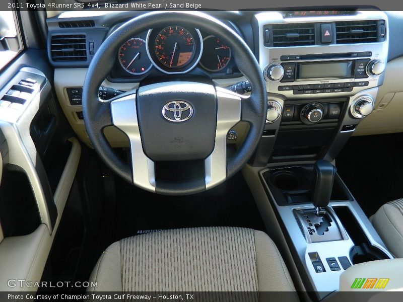 Blizzard White Pearl / Sand Beige 2011 Toyota 4Runner SR5 4x4