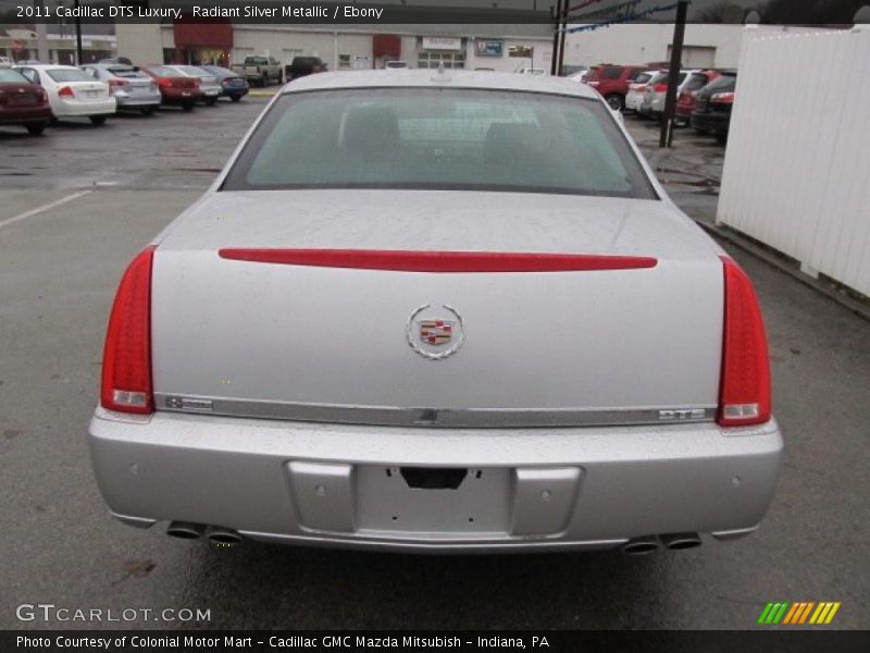 Radiant Silver Metallic / Ebony 2011 Cadillac DTS Luxury