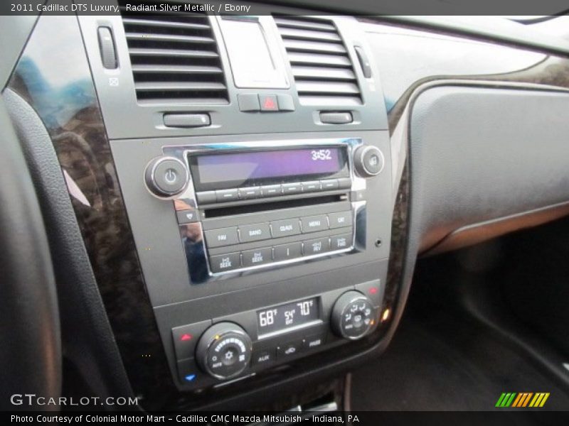 Radiant Silver Metallic / Ebony 2011 Cadillac DTS Luxury