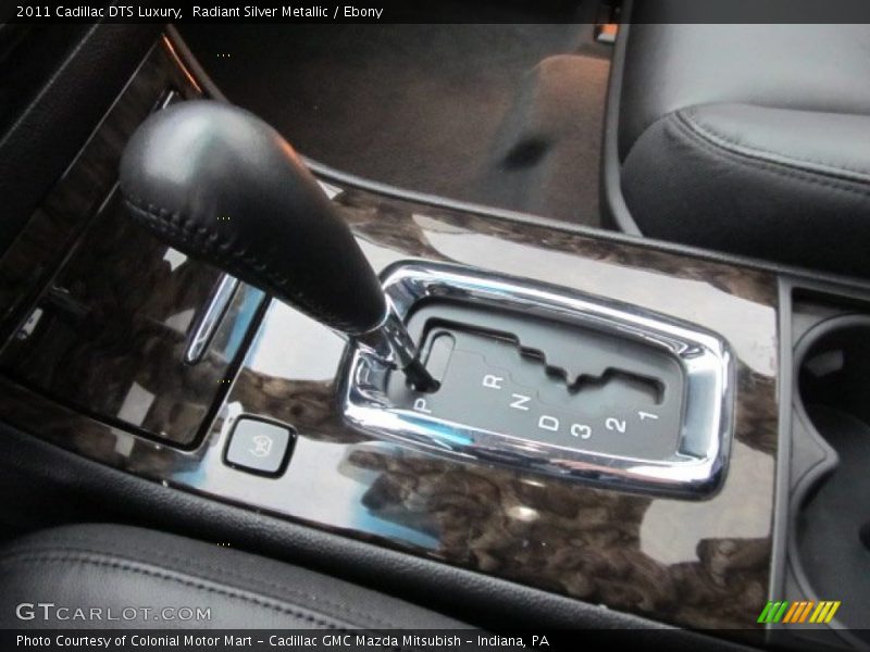 Radiant Silver Metallic / Ebony 2011 Cadillac DTS Luxury