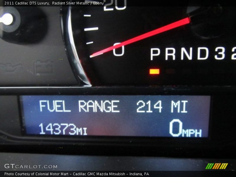 Radiant Silver Metallic / Ebony 2011 Cadillac DTS Luxury