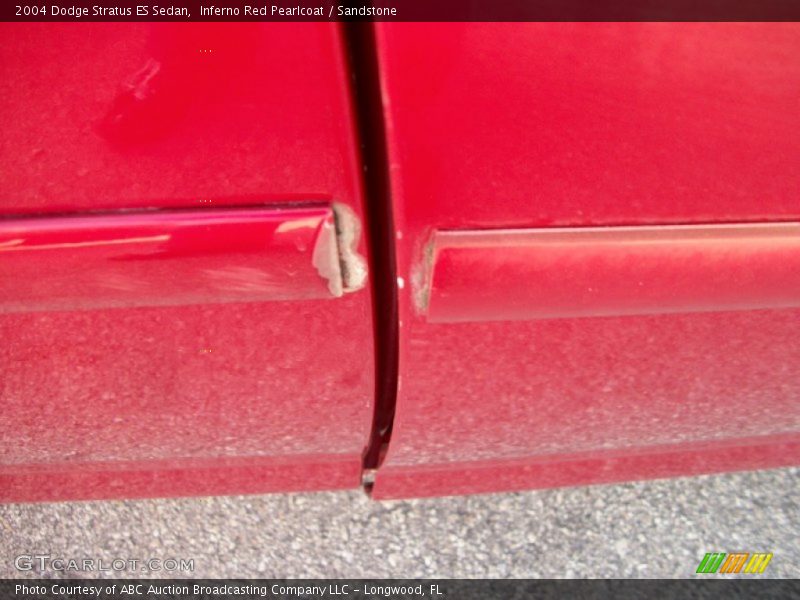 Inferno Red Pearlcoat / Sandstone 2004 Dodge Stratus ES Sedan