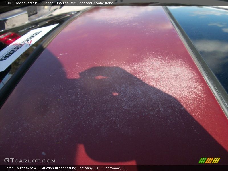 Inferno Red Pearlcoat / Sandstone 2004 Dodge Stratus ES Sedan