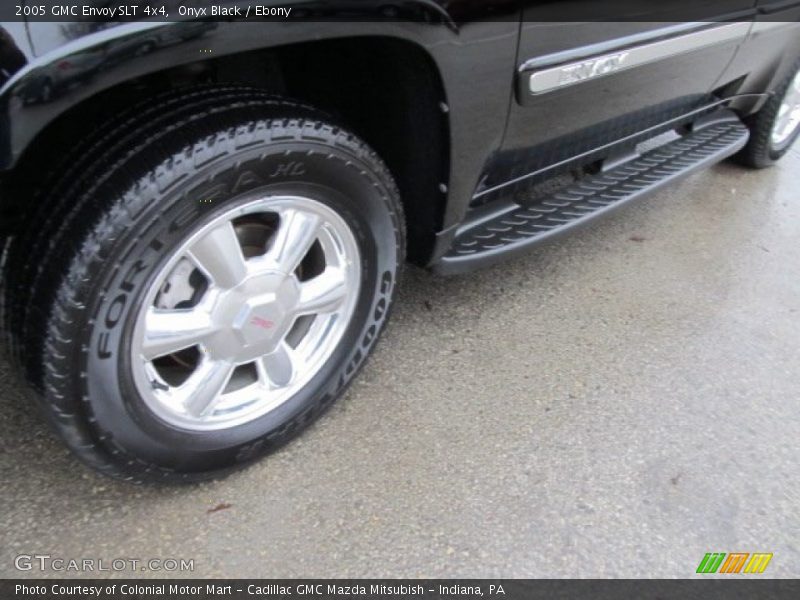 Onyx Black / Ebony 2005 GMC Envoy SLT 4x4