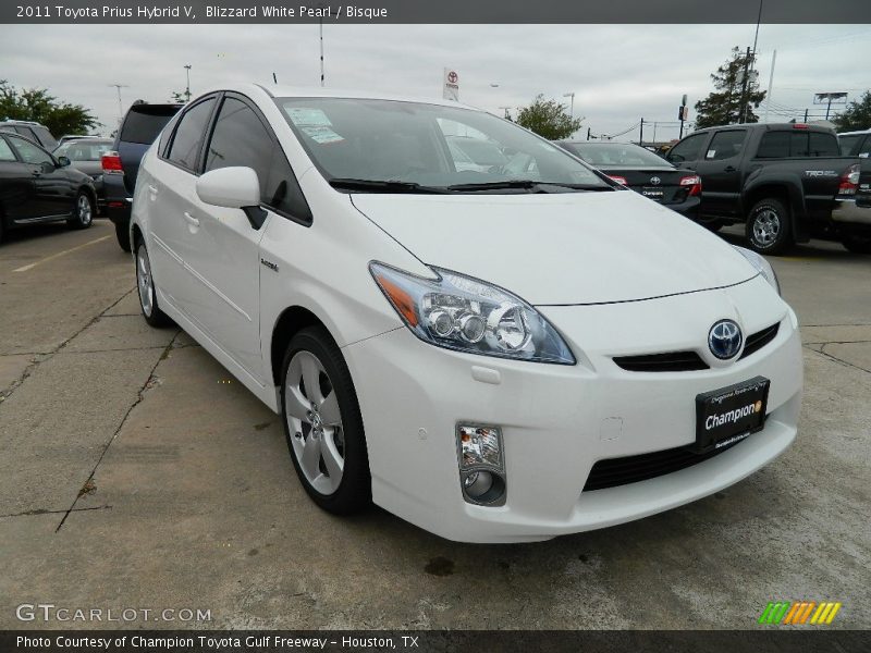 Blizzard White Pearl / Bisque 2011 Toyota Prius Hybrid V